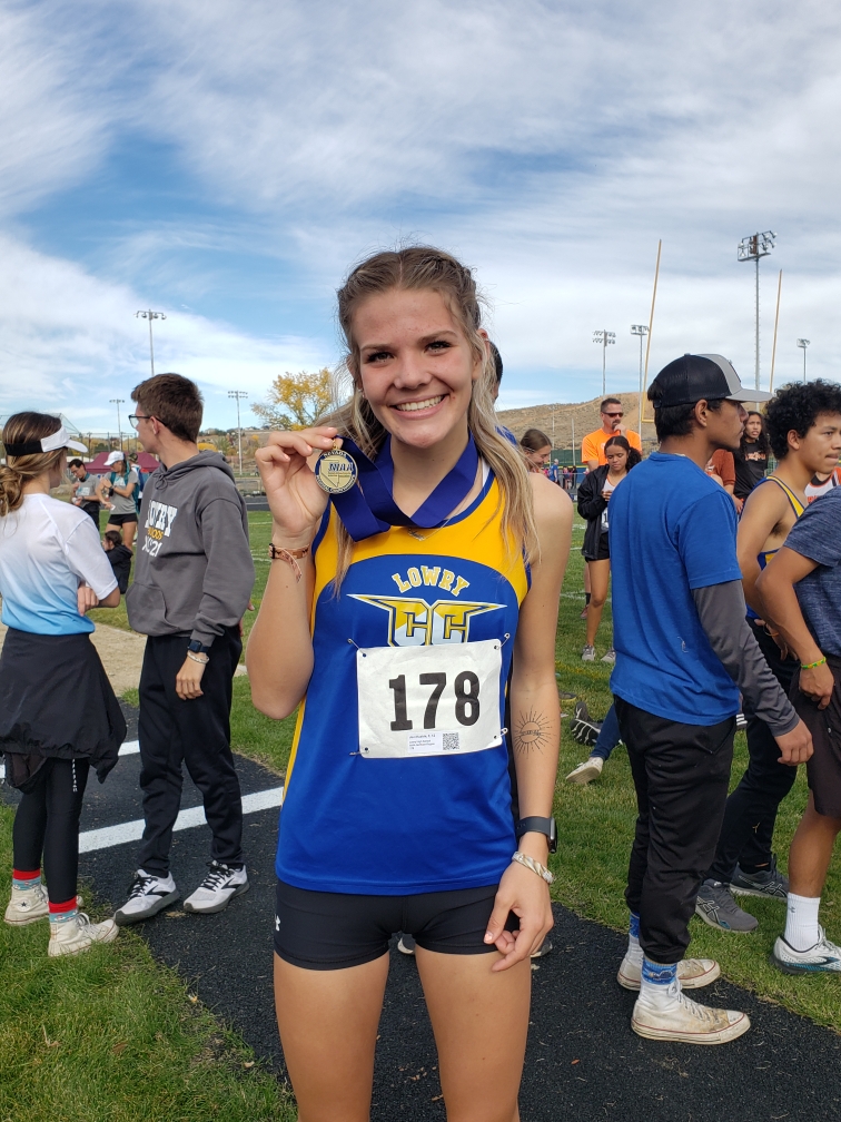 Jovi Kuskie shows off her first place medal. /Courtesy • Kitty Norcutt