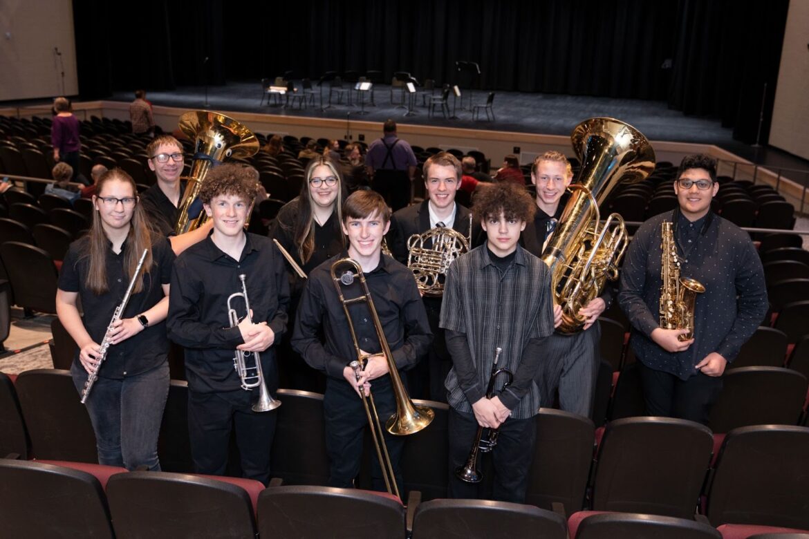 Honor Band performs in Elko