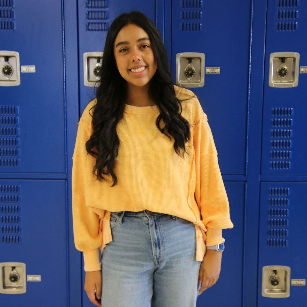 Luz Magaña is recognized for her excellent participation in Spanish