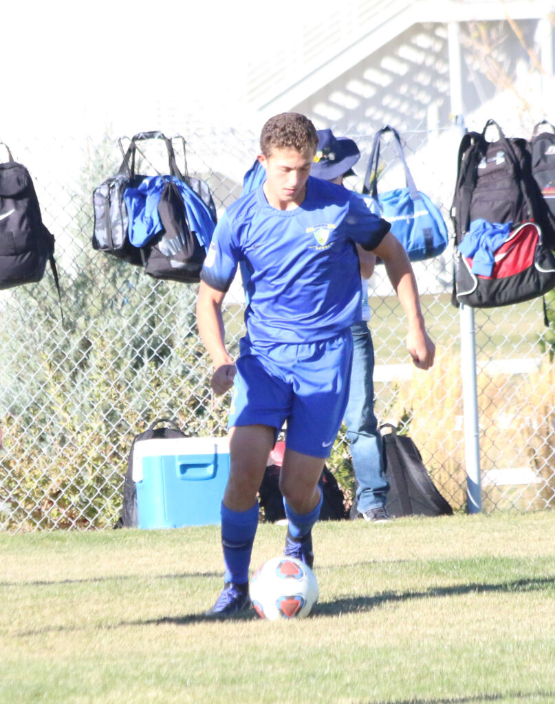 Giovani Sapien during a game this season./Ron Espinola • The Brand