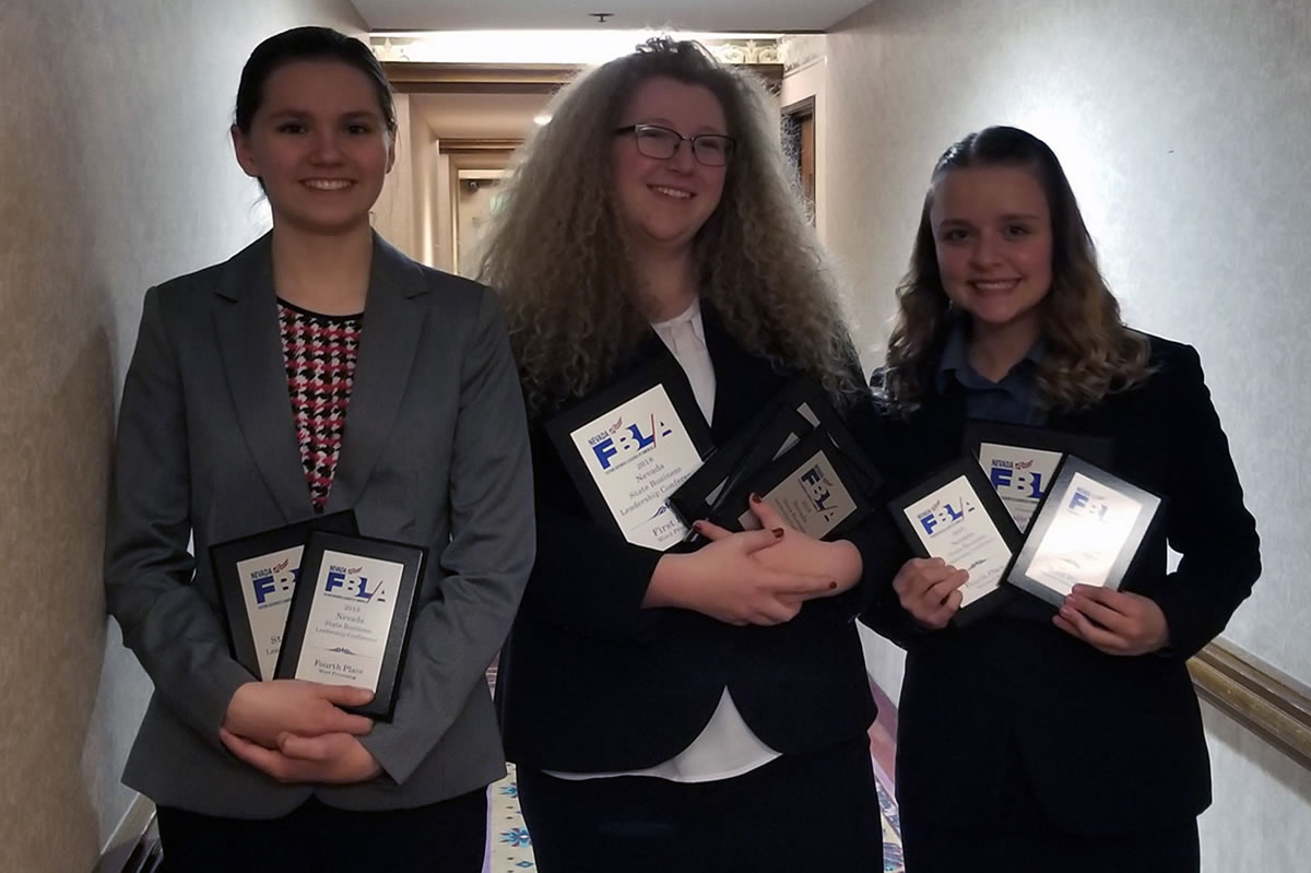 04-20-18 FBLA qualifies for nationals in state competition1