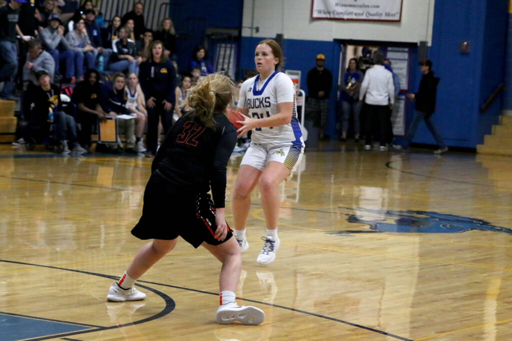 Sierra Maestrejuan sets up to shoot./Octavio Ruiz • The Brand 