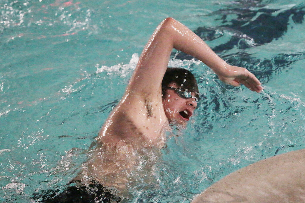 Victor Moraila works hard in practice./ Mackie Grady • The Brand