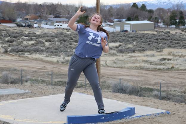 Student-Athlete of the Week: Jace Mentaberry and Whitney Willey