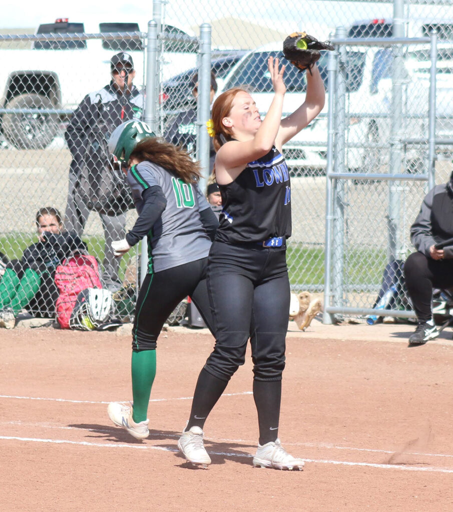 Sierra Maestrejuan catches a pop fly./Ron Espinola • The Brand