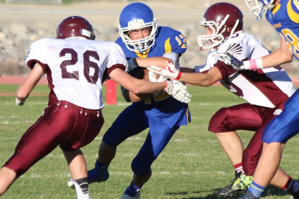 JV Bucks defeat Elko, 20-19