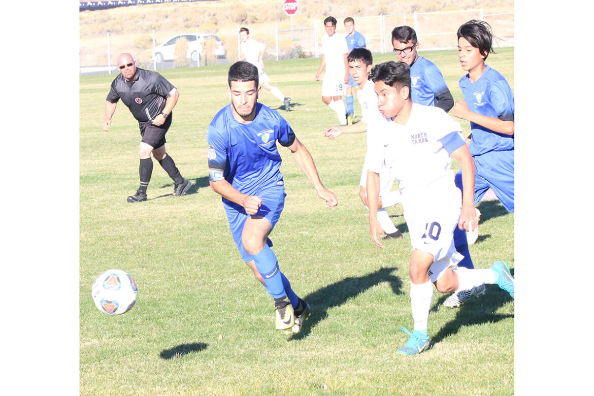 Varsity men’s soccer perseveres through tough season