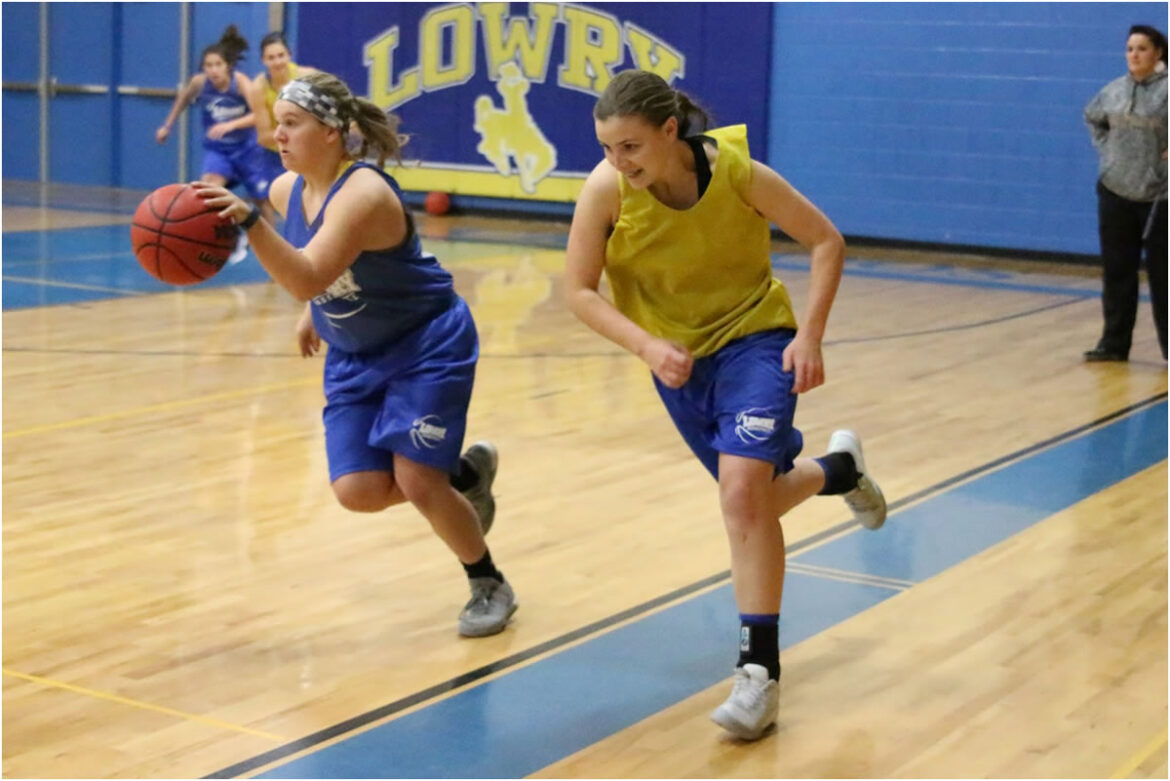 Preview: Varsity girls basketball