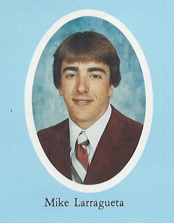 1985-1986 Larragueta Mike Hall of Fame