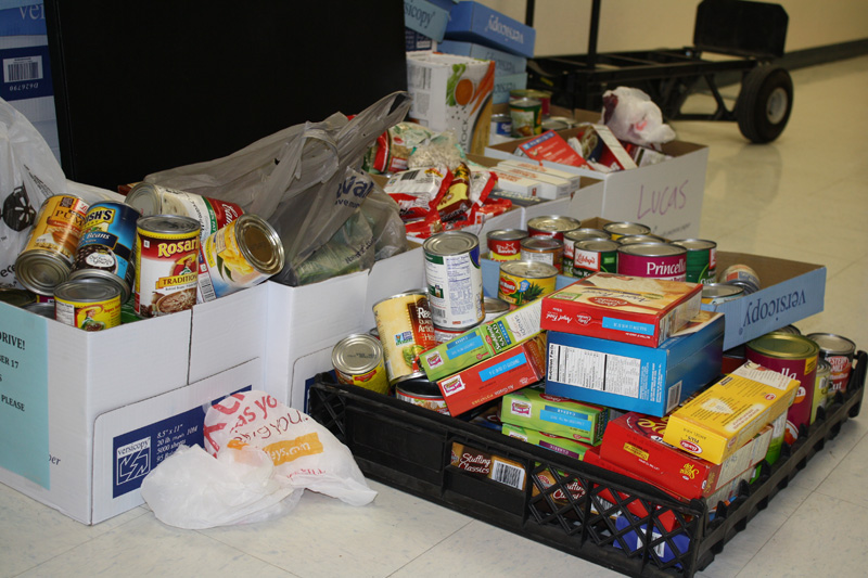 Leadership collects food for needy